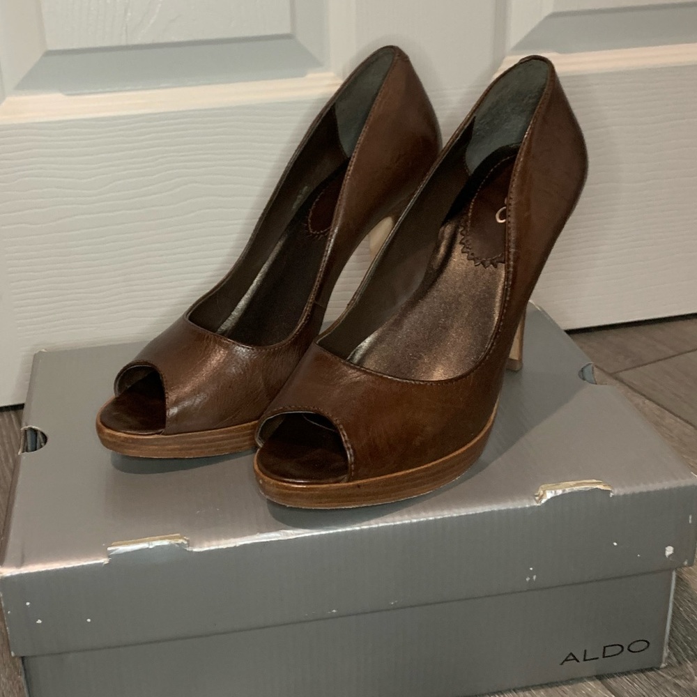 Aldo dark brown peep toe pumps